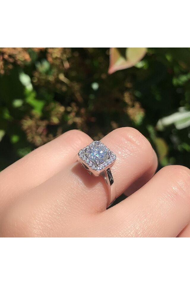 1,30ct Mozanit Altın Yüzük