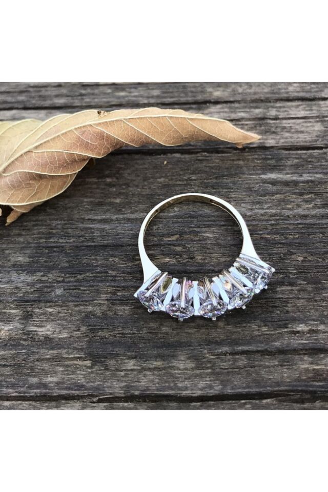 Beştaş Altın Yüzük