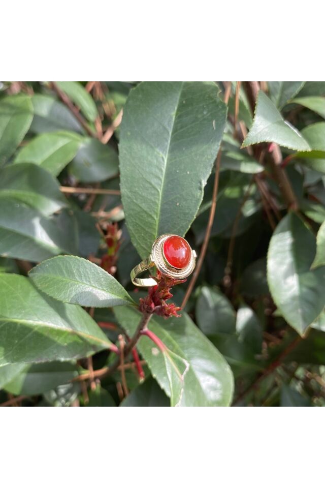 Akik taşlı altın yüzük