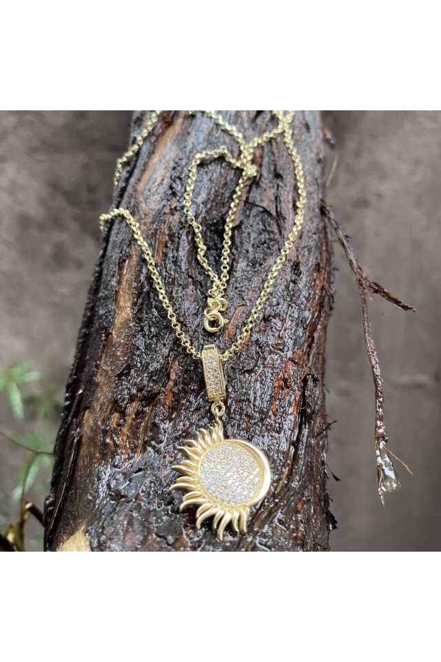 Ay ve güneş altın kolye