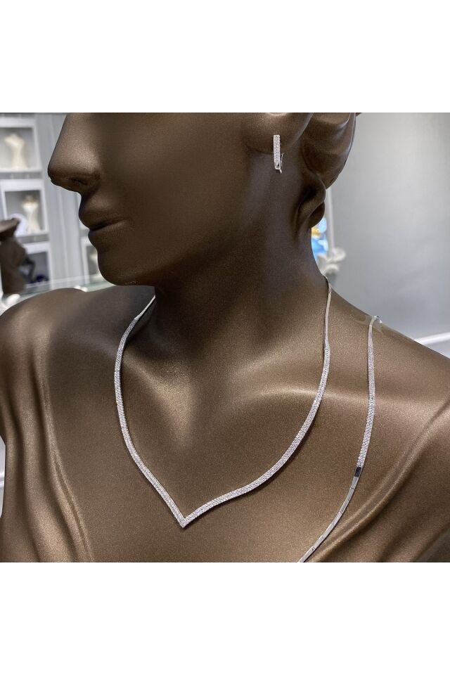 Beyaz altın üçlü set takım