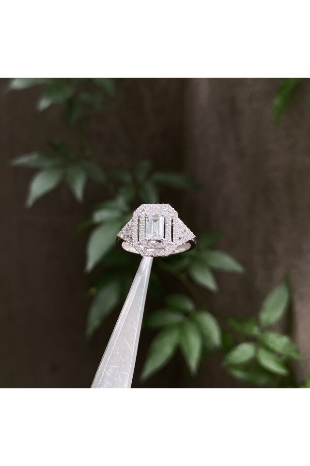 Altın yüzük baget