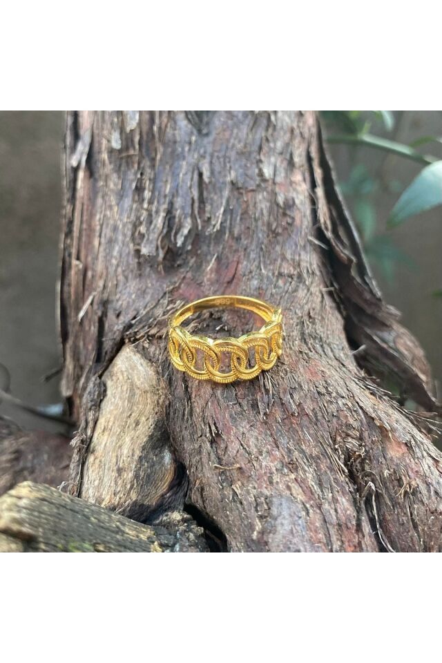 Samanyolu altın yüzük