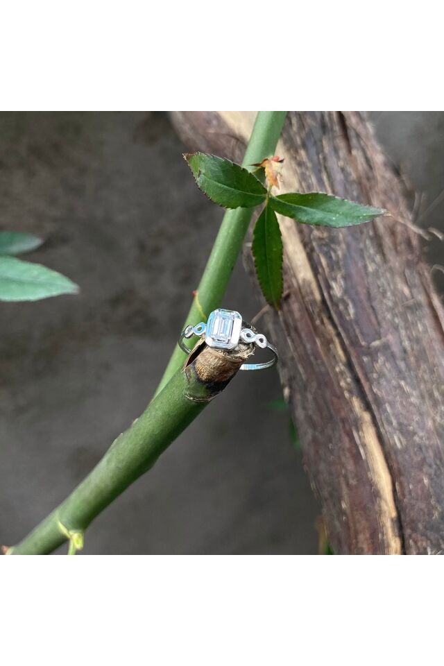 Minimal baget yüzük