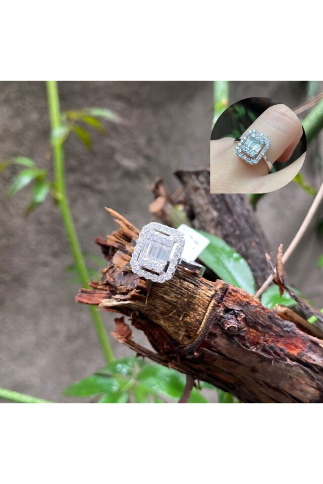 1.00karat mozanit altın baget yüzük