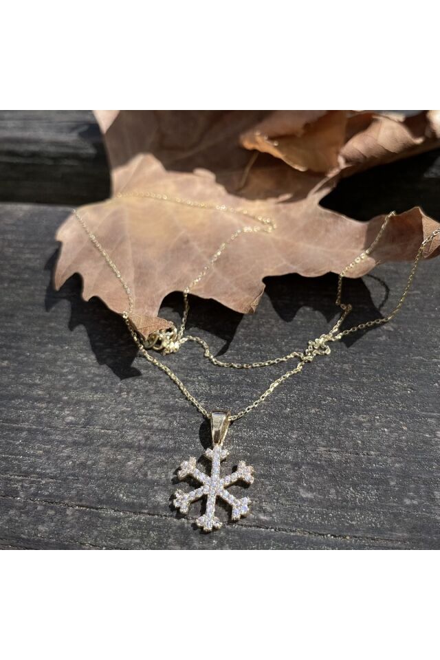 Altın Kartanesi Kolye