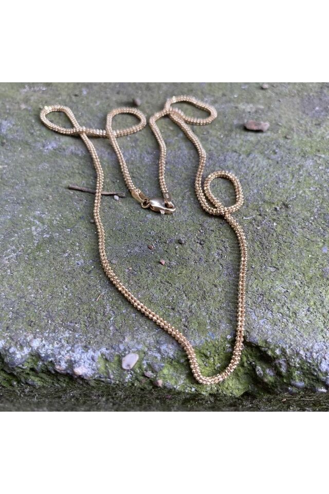 Altın zincir modern