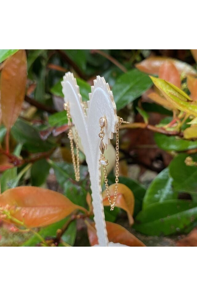 Altın Sallantılı Küpe