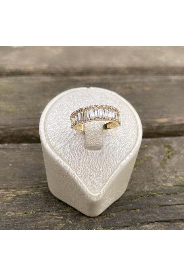 Baget Taşlı Altın Yüzük